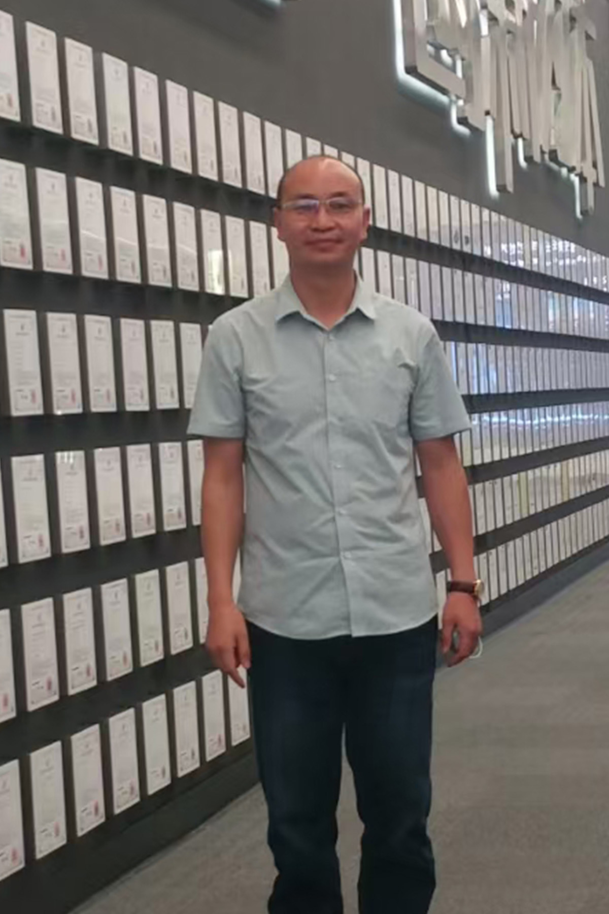 李晓峰